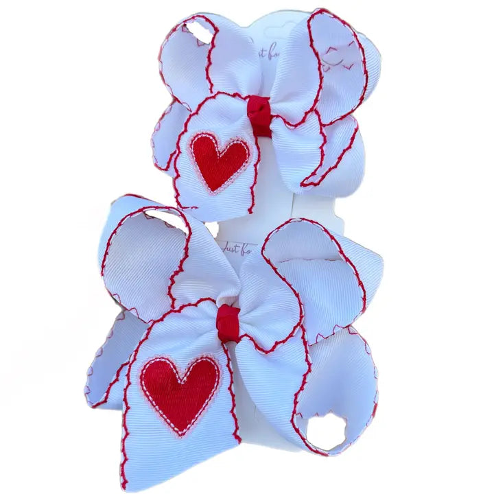 Scallop Heart Embroidered Bow 5.5"