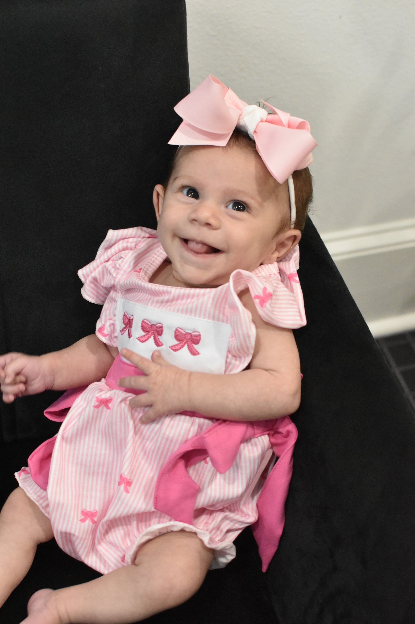 Pink Stripe Bow Bubble