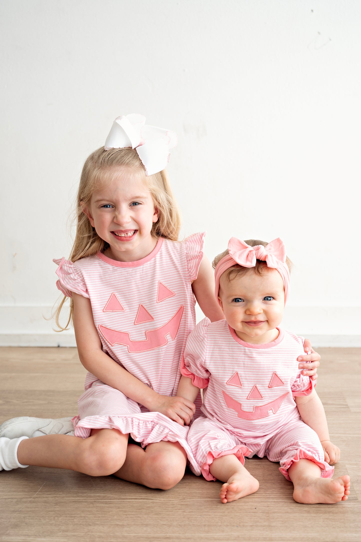 Smilin' Punkin' Romper