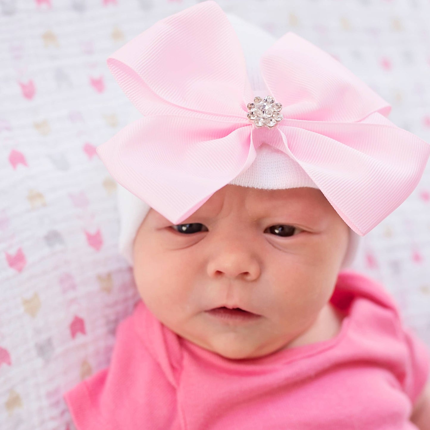 VERA BOW