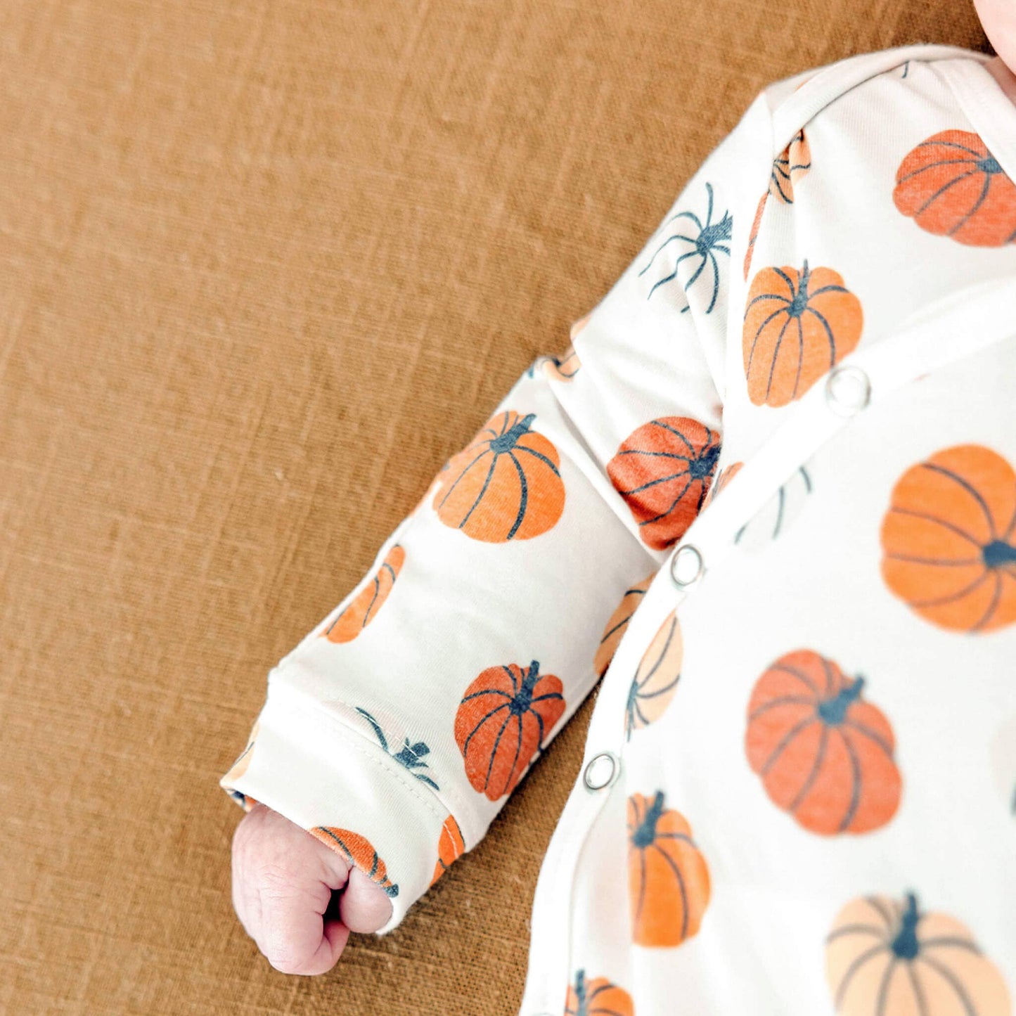 Newborn Knotted Gown - Karver (bow not included)
