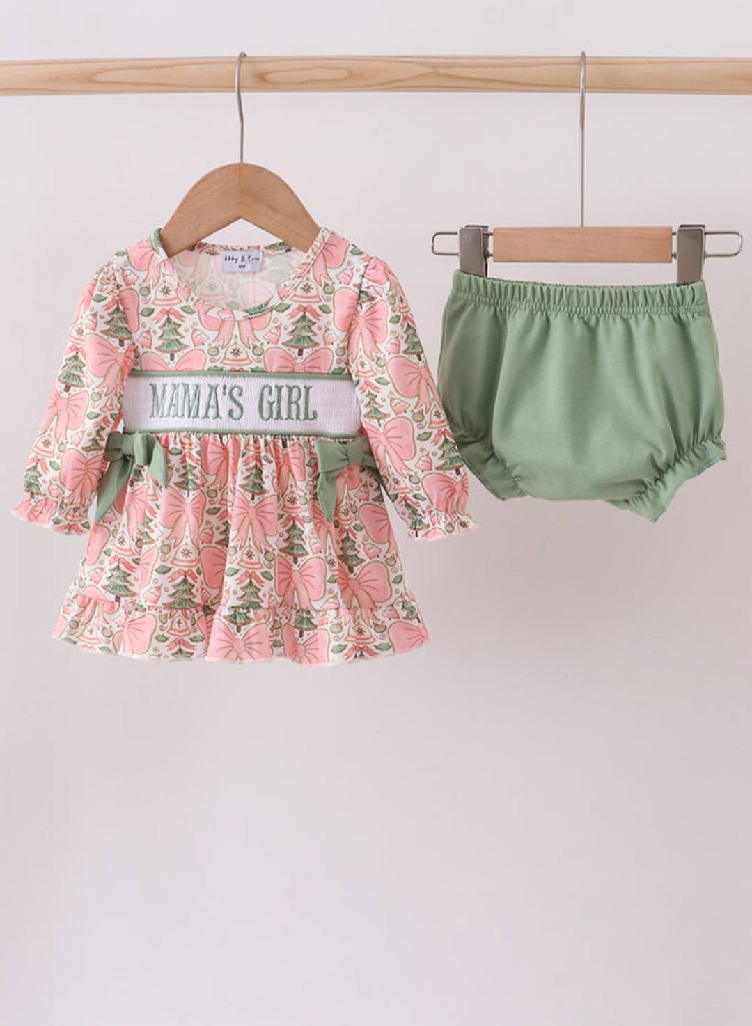Mama’s Girl Holiday Blooms Bloomer Set