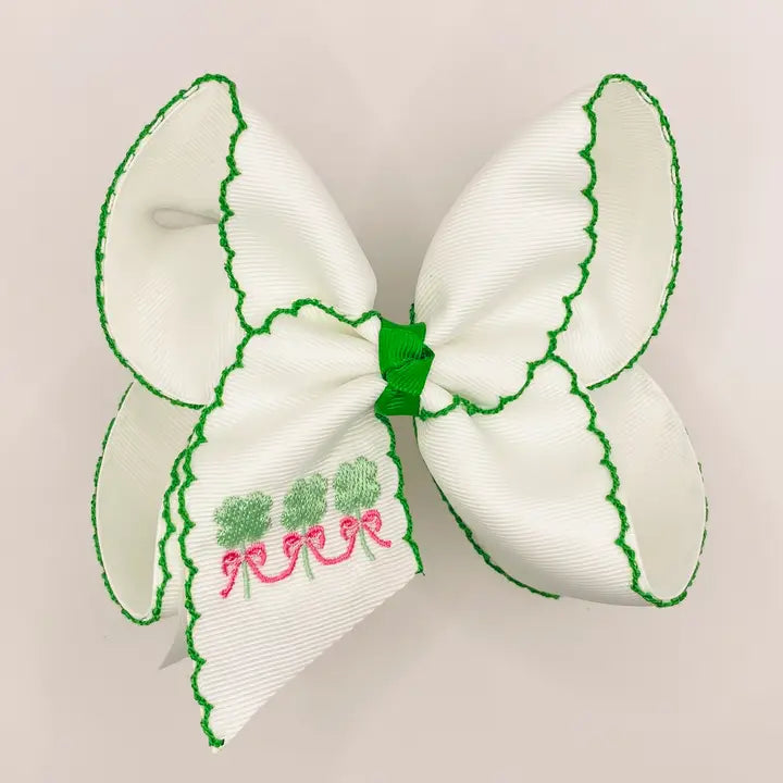Shamrock Trio w/bows Moonstitch Bow