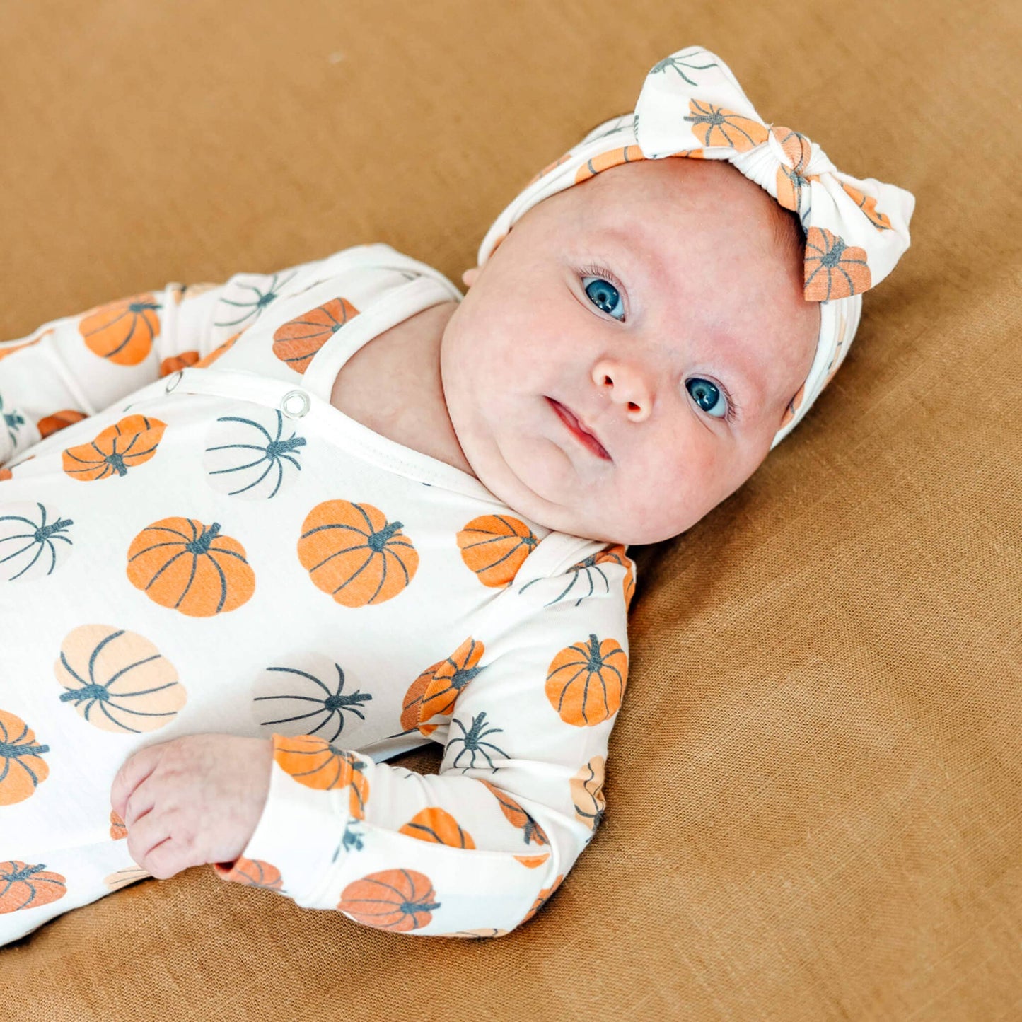 Newborn Knotted Gown - Karver (bow not included)