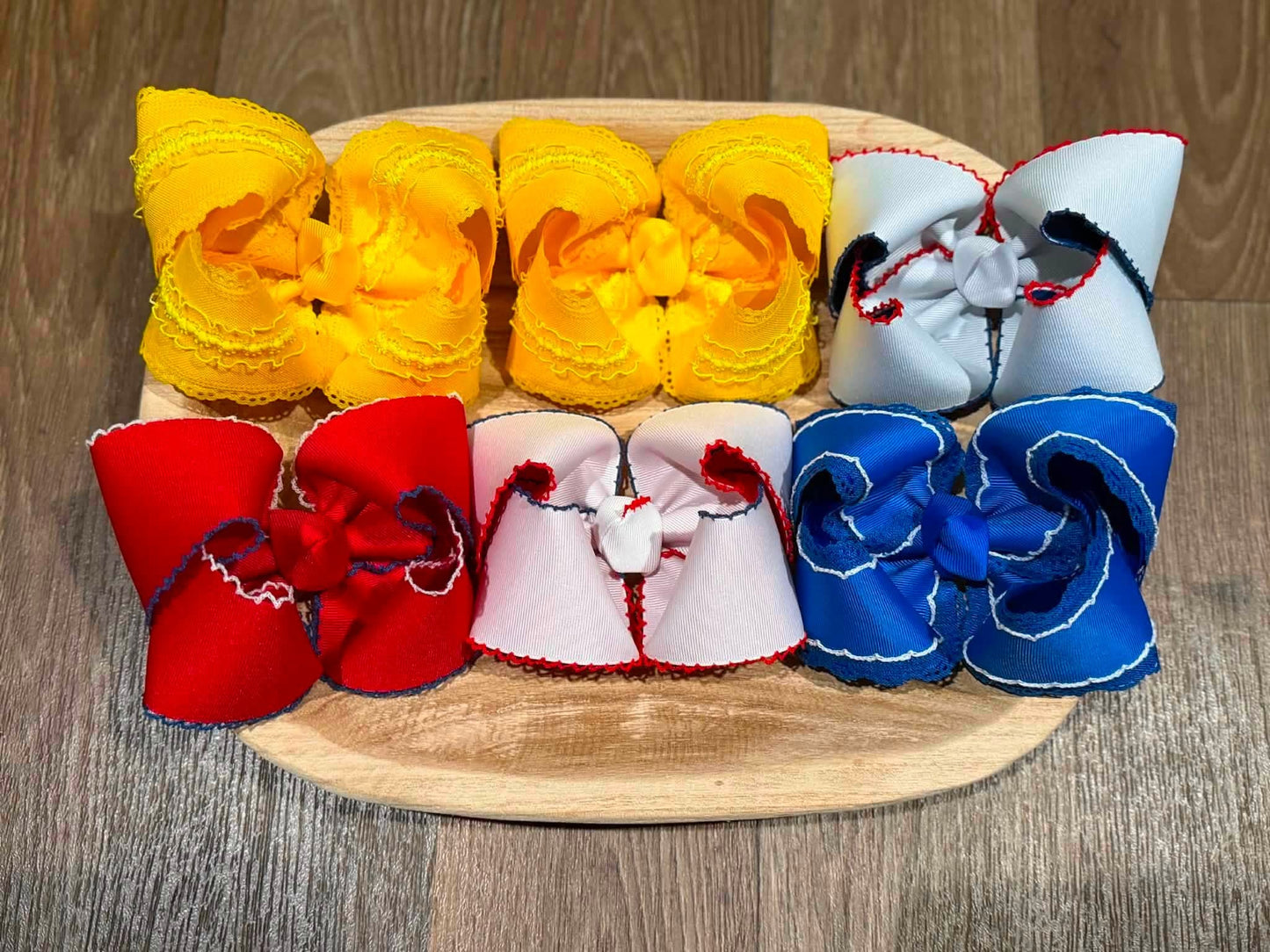 Custom 5.5" Bows