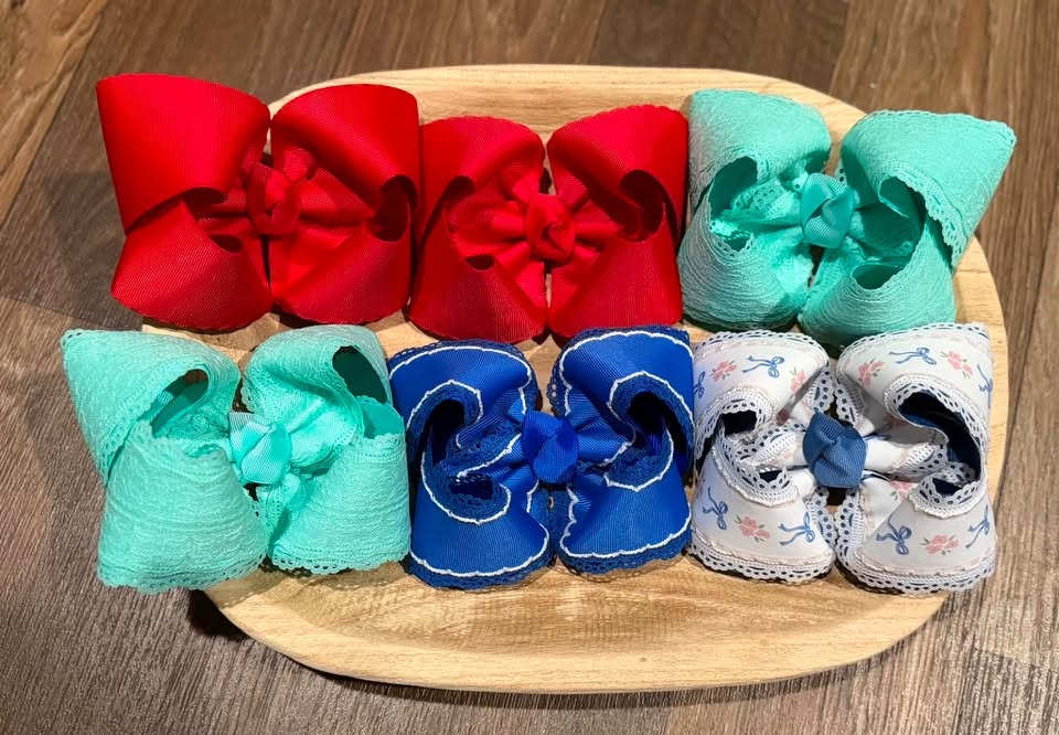 Custom 5.5" Bows