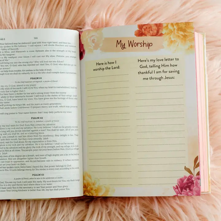 My Bible Skjv For Girls [Floral Giraffe]