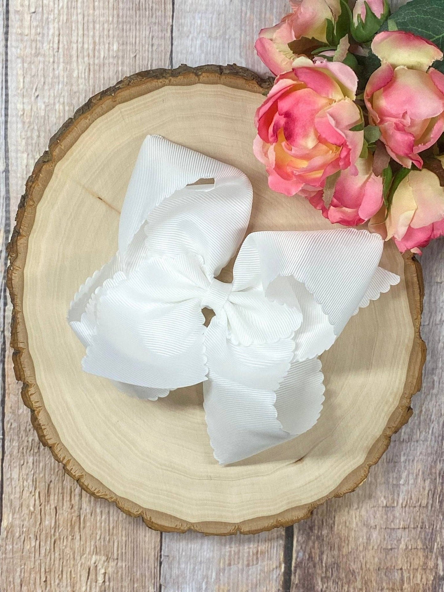 5.5" Oversize Scalloped Hair Bow - Headband