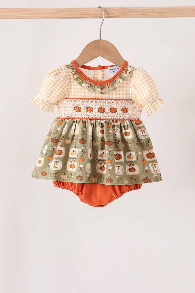 Vintage pumpkin smocked ruffle bubble (ETA: 10/21/26)