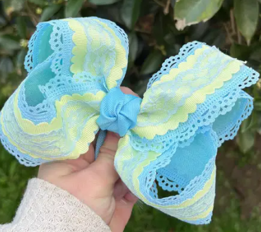 Isabella Bow - 6"