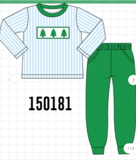 Green Christmas Tree Embroidery Set (ETA: 10/12/26)