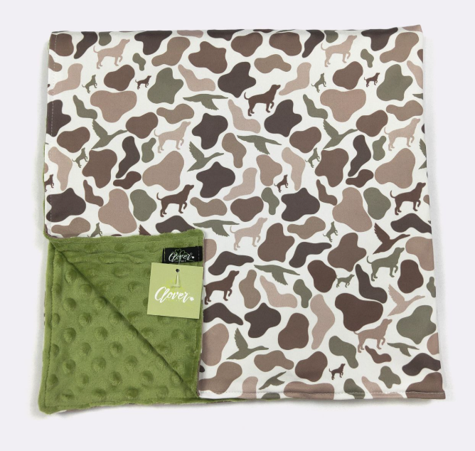 Dog Duck Hunt Blanket (ETA: 10/21/26)
