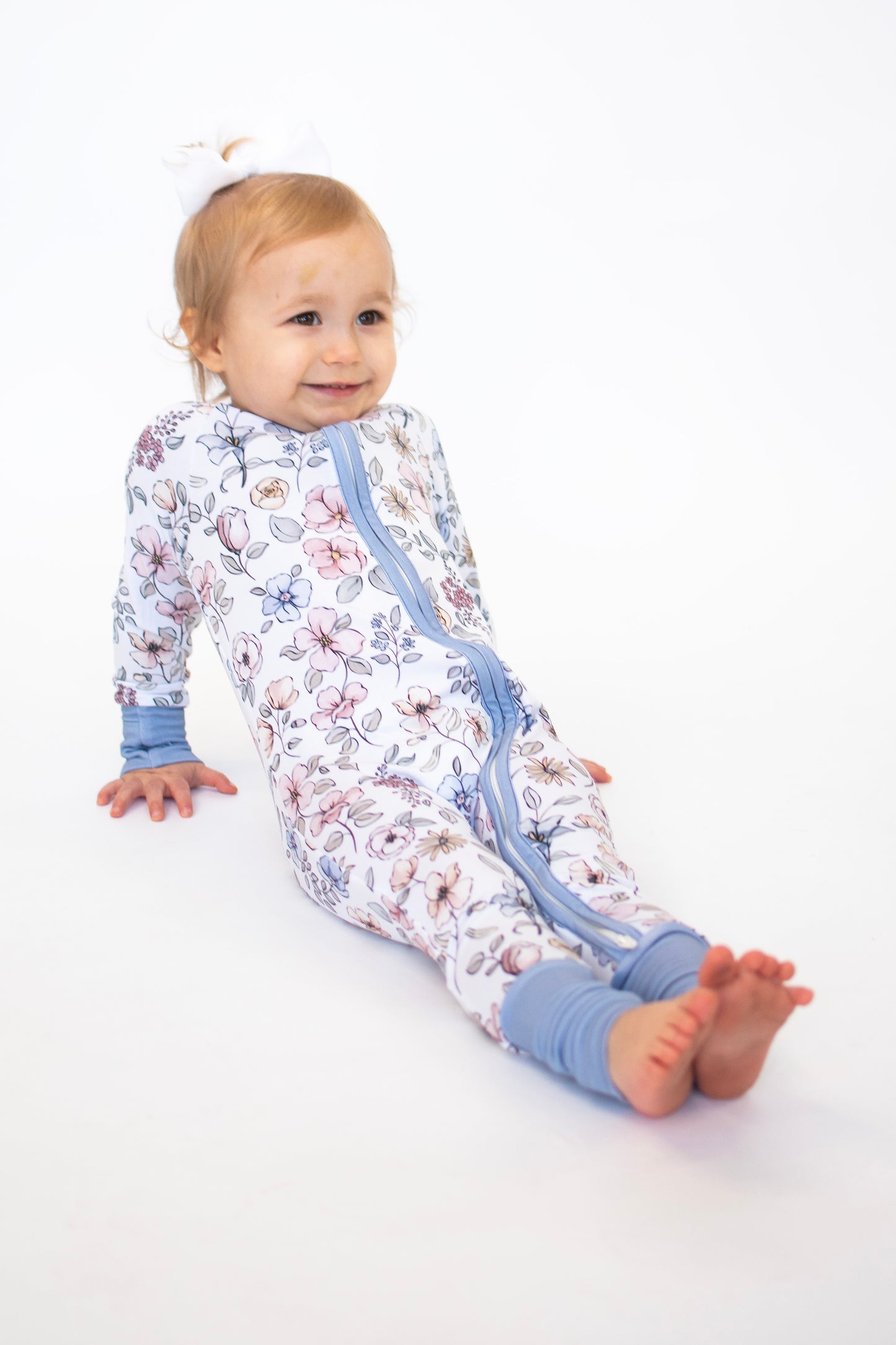 Sweet Dreams in Bloom - Bamboo Zippy