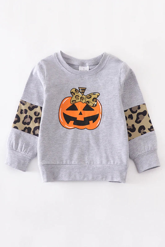 Grey leopard pumpkin top