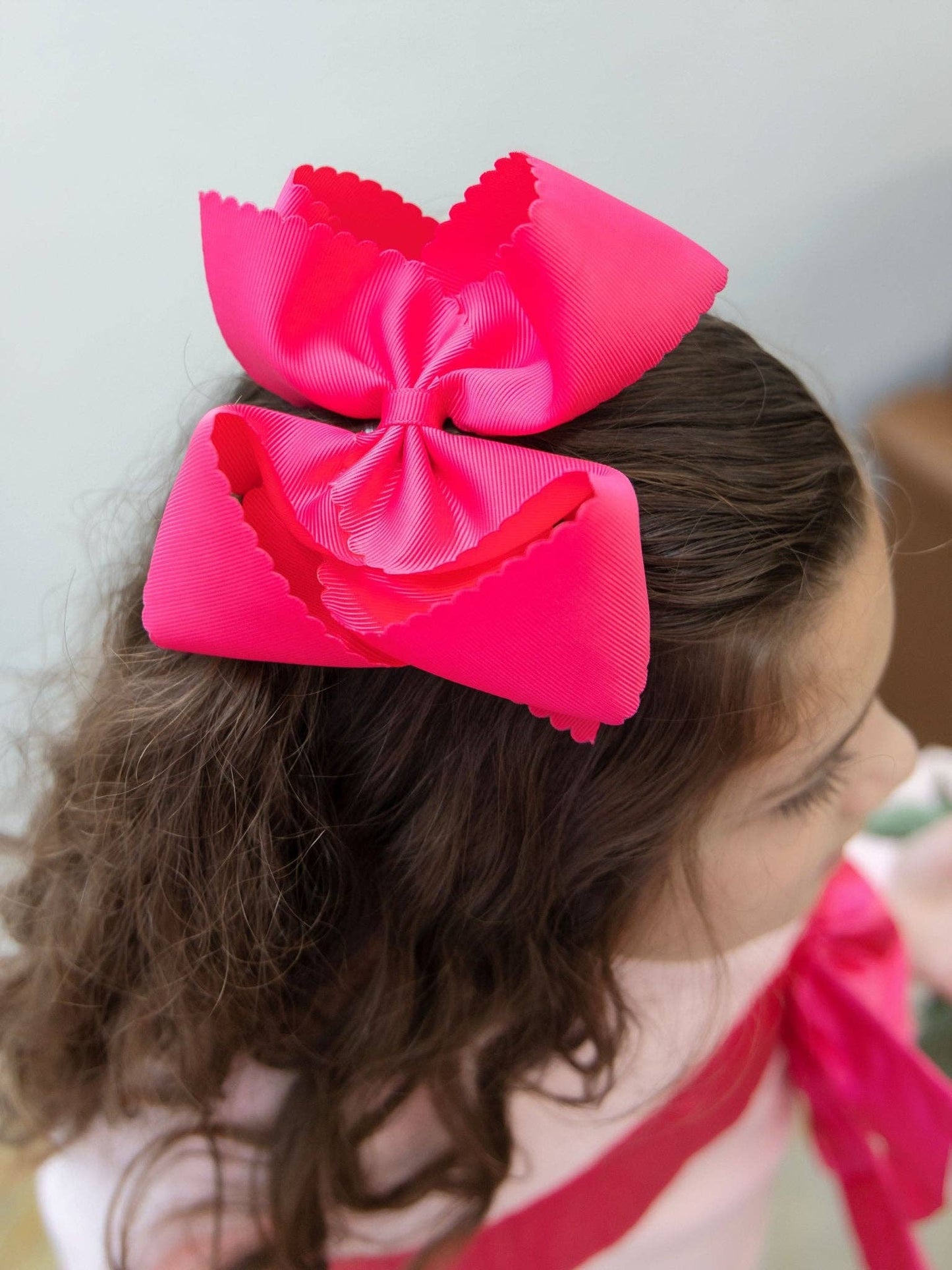 5.5" Oversize Scalloped Hair Bow - Headband