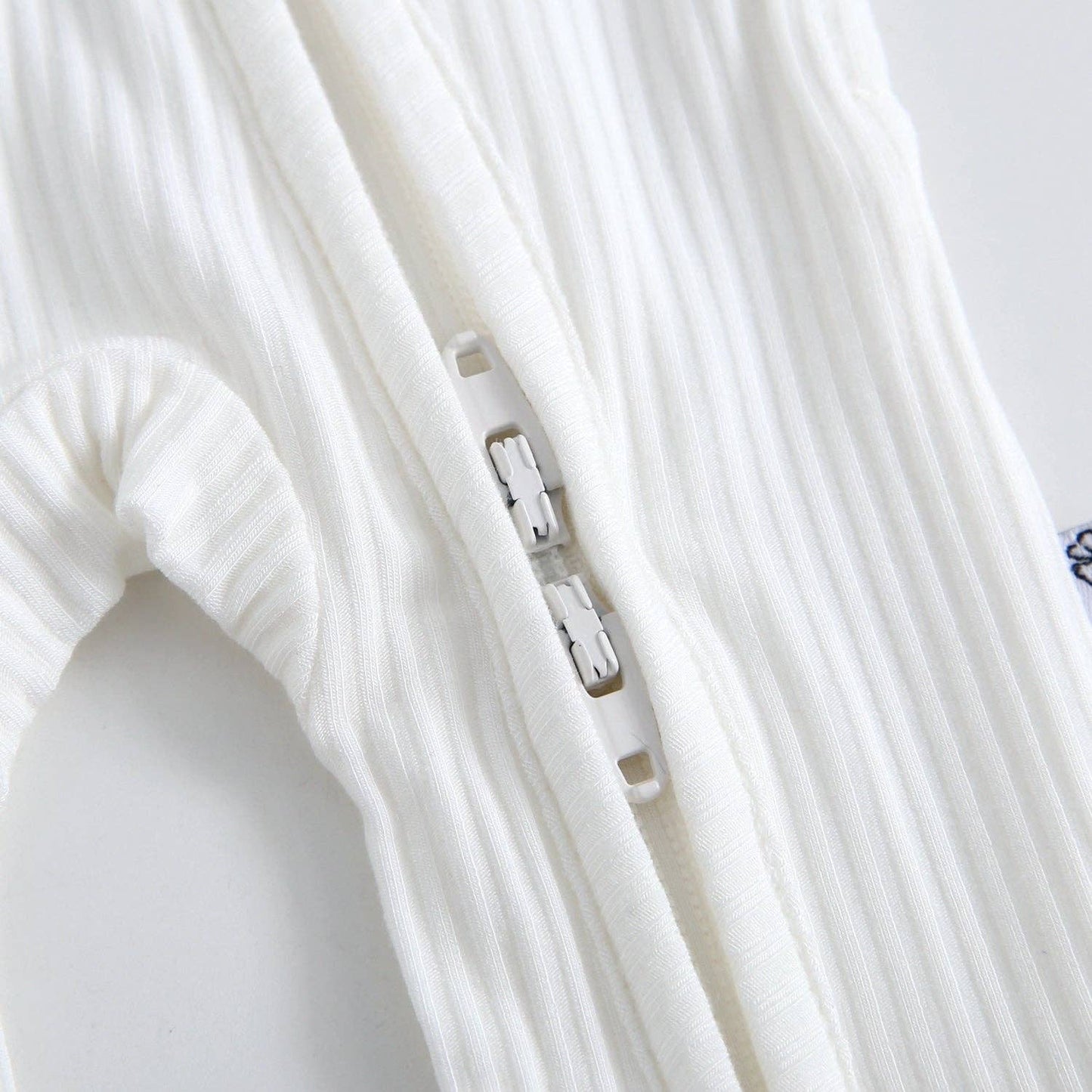 Snow Ribbed Zippered Baby Romper