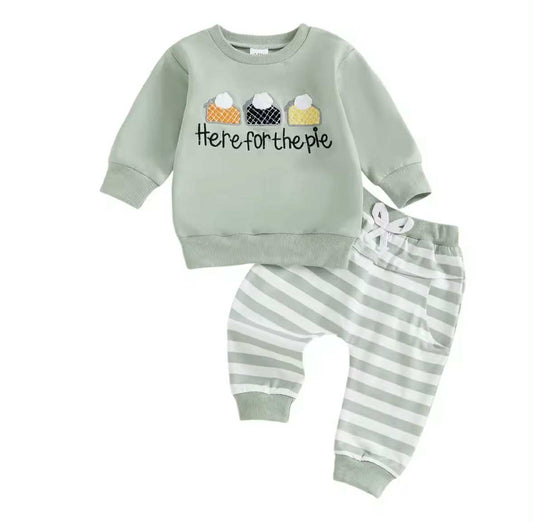 Here for the Pie Jogger Set