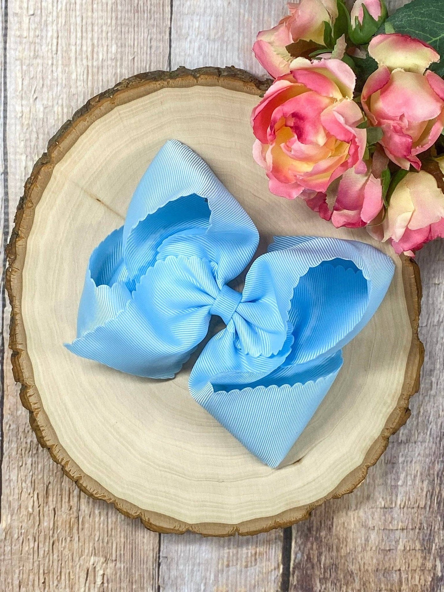 5.5" Oversize Scalloped Hair Bow - Headband