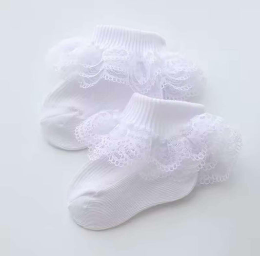 White Lace Baby Socks