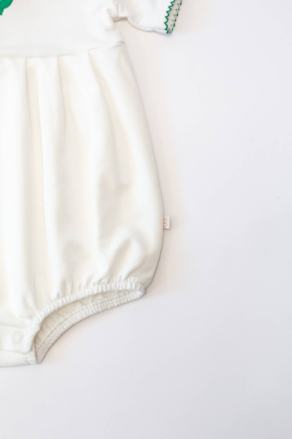 Alligator - Embroidered Bubble