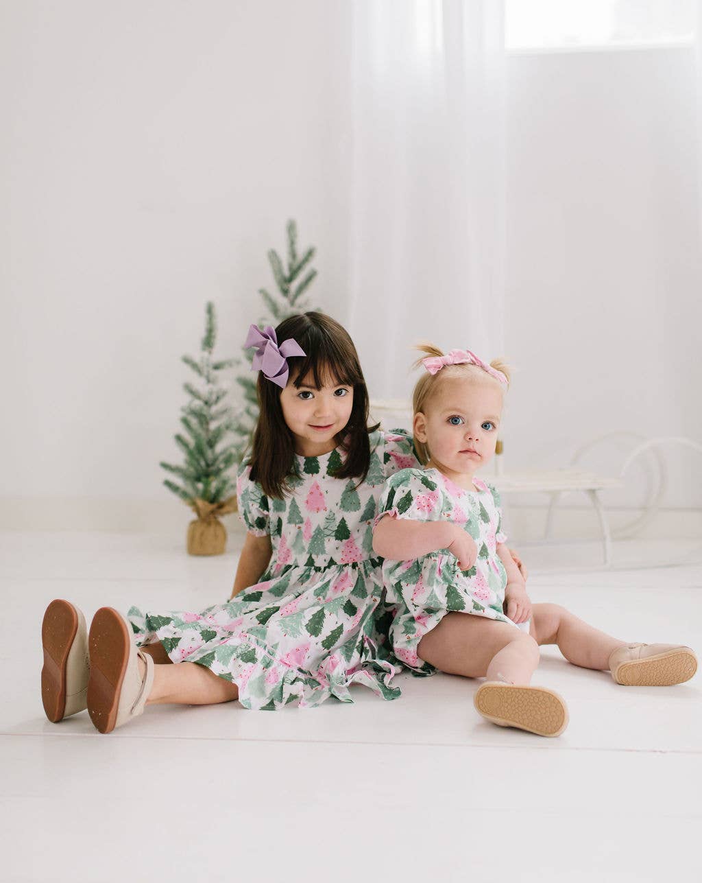Quinn Poplin Romper in Christmas Trees | Ollie Jay