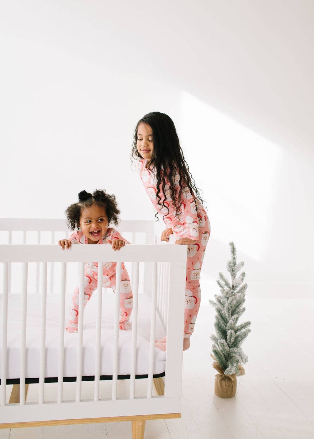 Zippy Bamboo Baby Pajama in Santa Cocoa | Ollie Jay