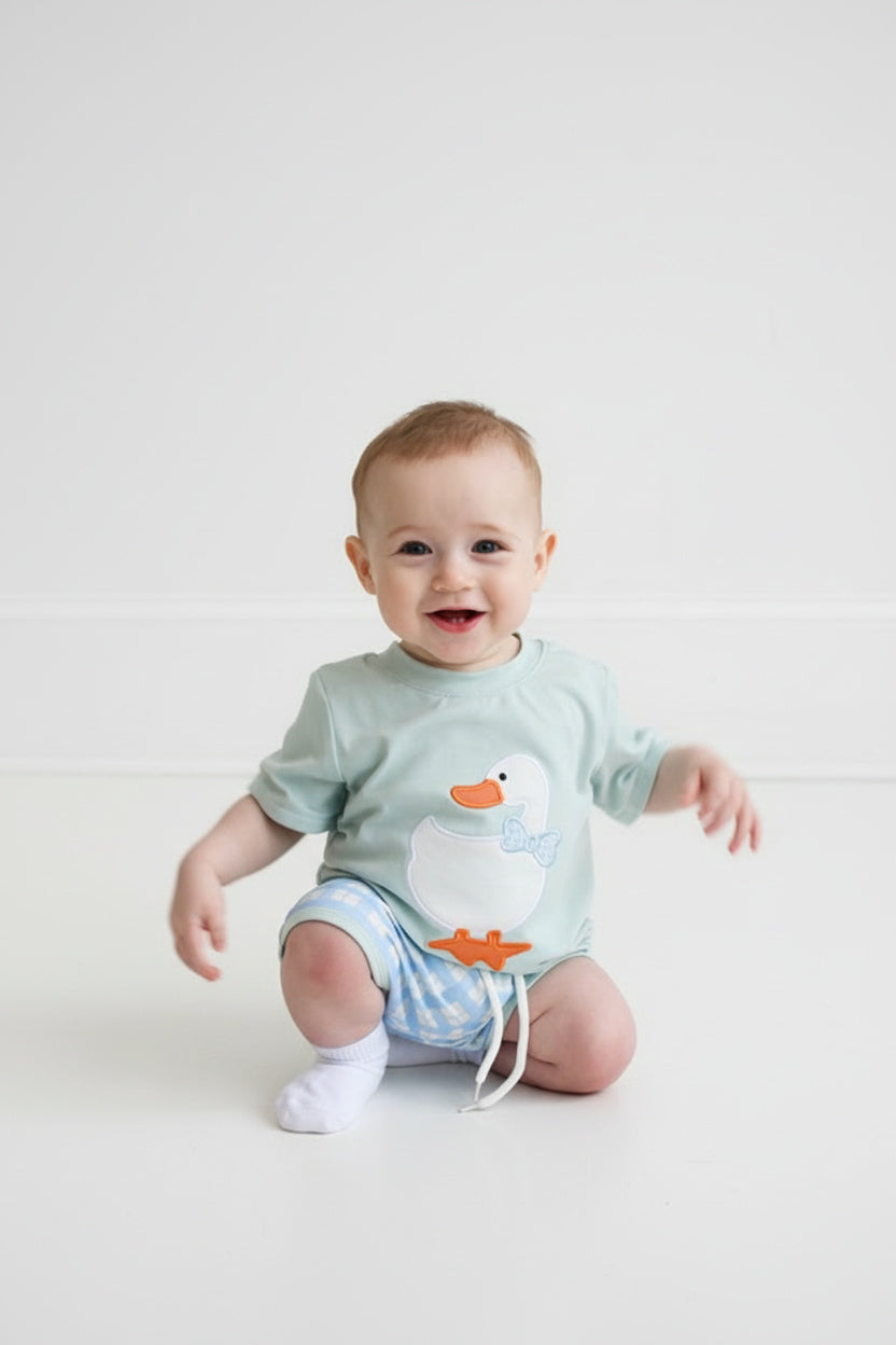 Blue goose applique gingham shorts set